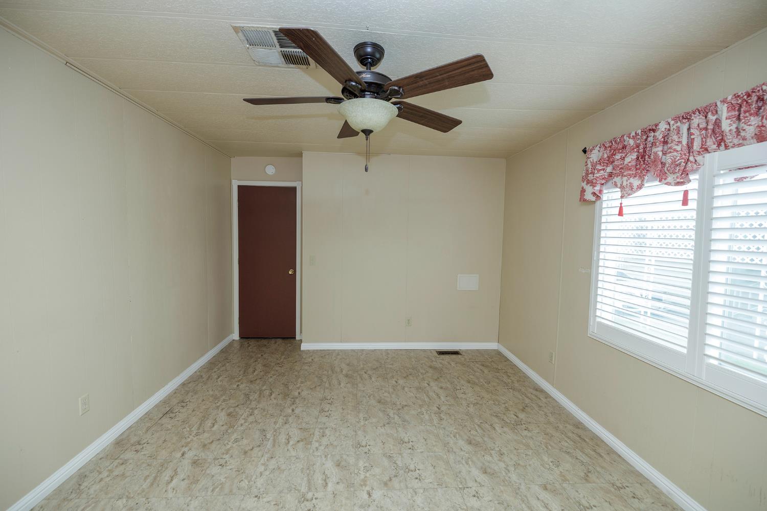 3924 Lahaina, Modesto, CA 95355