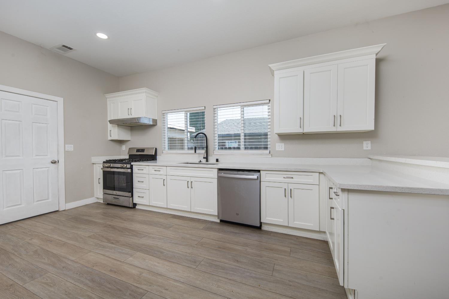 139 Lupton St, Manteca, CA 95337