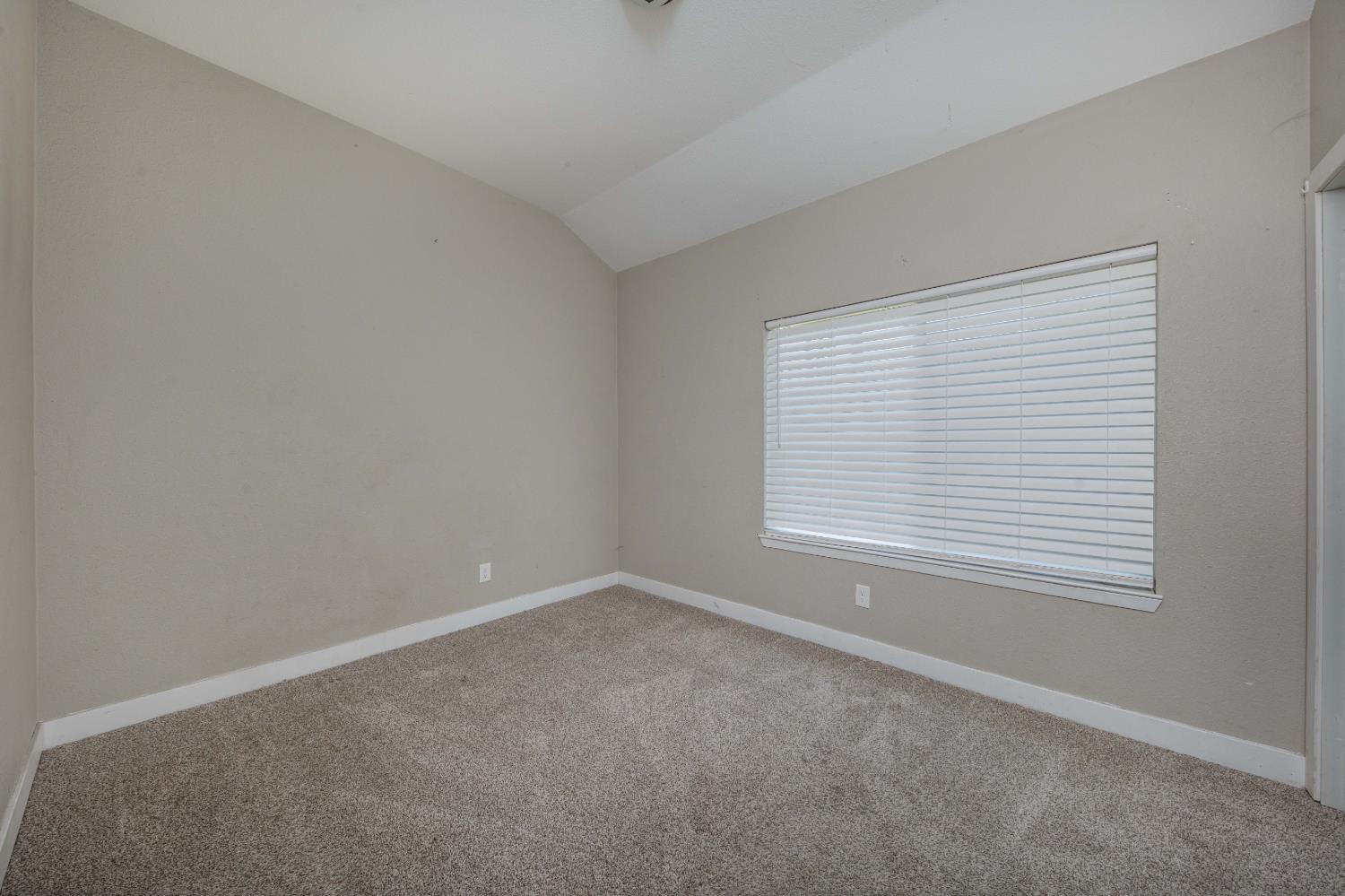 139 Lupton St, Manteca, CA 95337