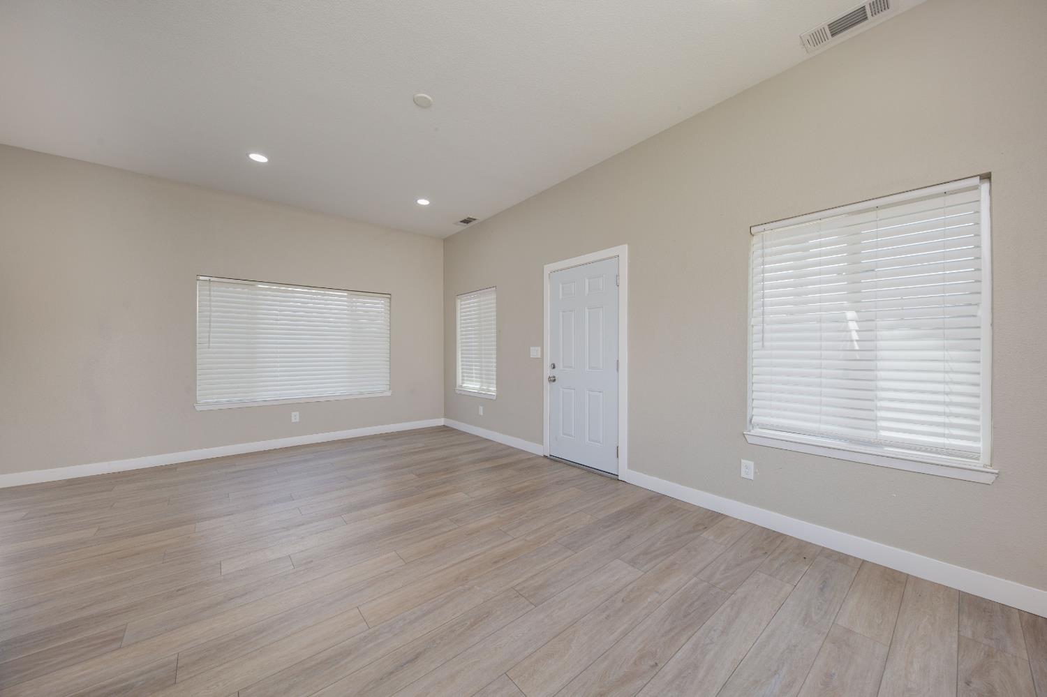 139 Lupton St, Manteca, CA 95337