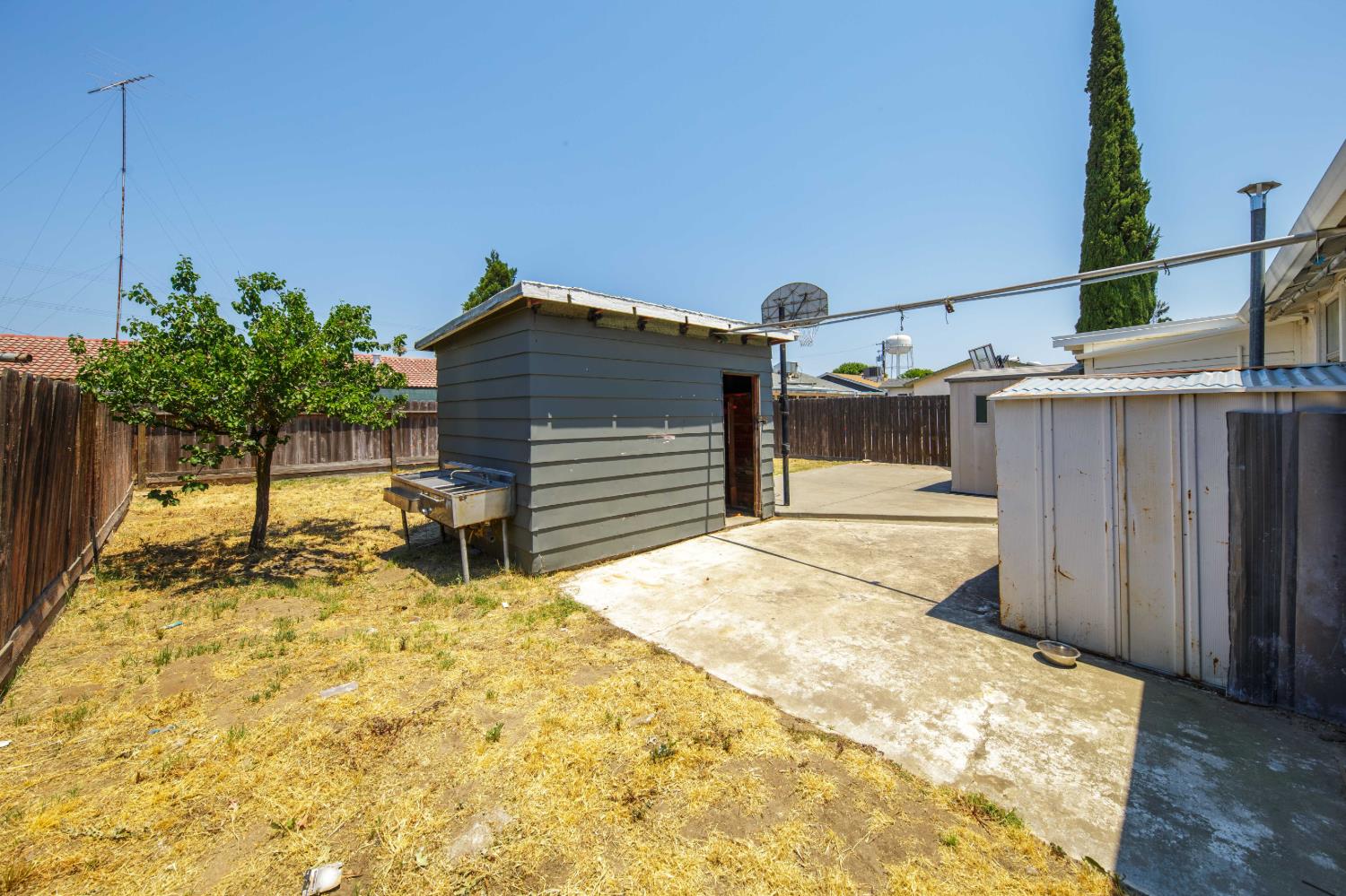 139 Lupton St, Manteca, CA 95337