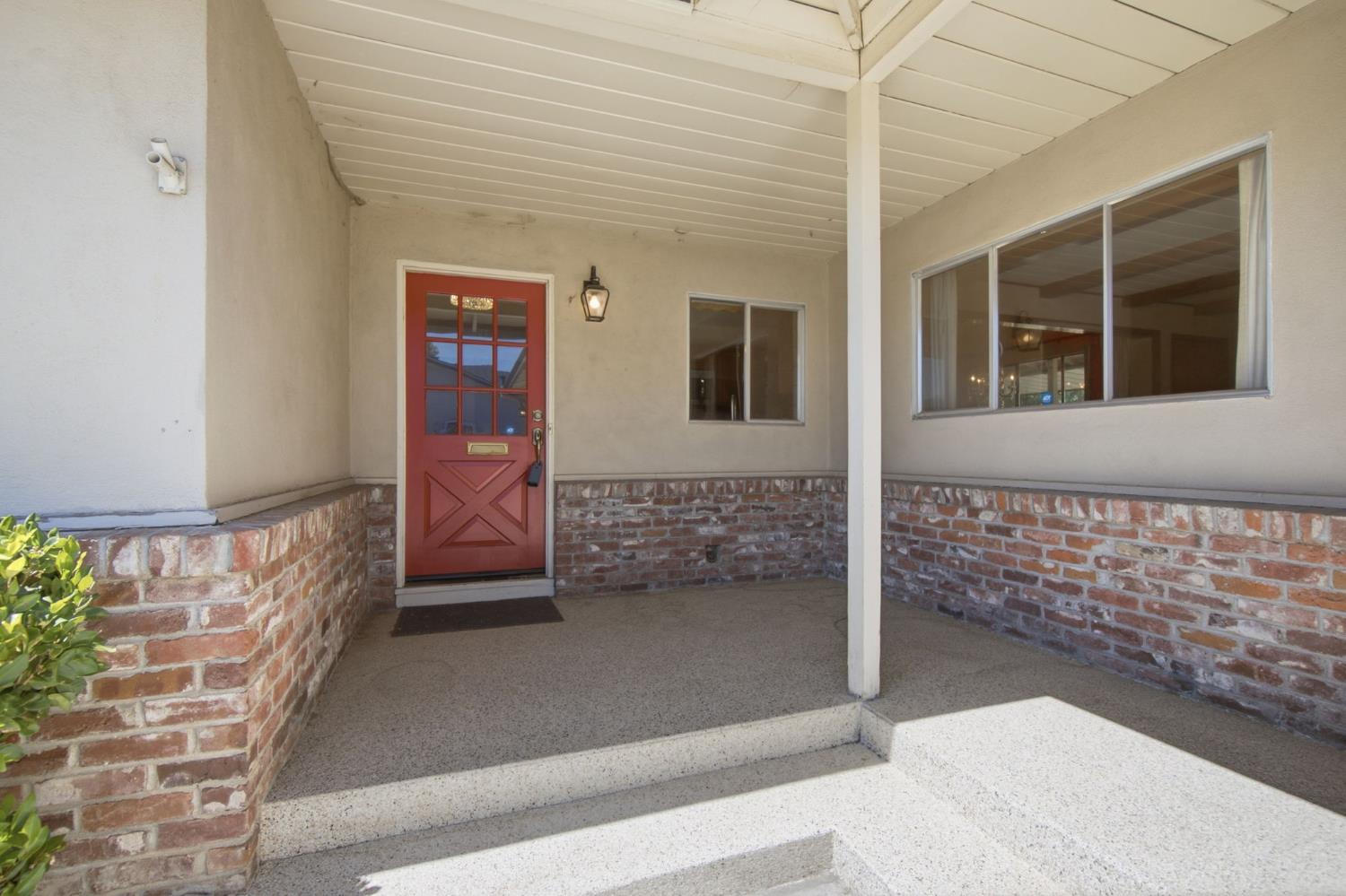 2306 Monticello Ave, Modesto, CA 95350