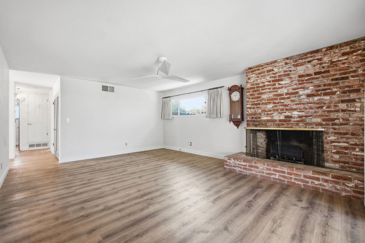 2306 Monticello Ave, Modesto, CA 95350