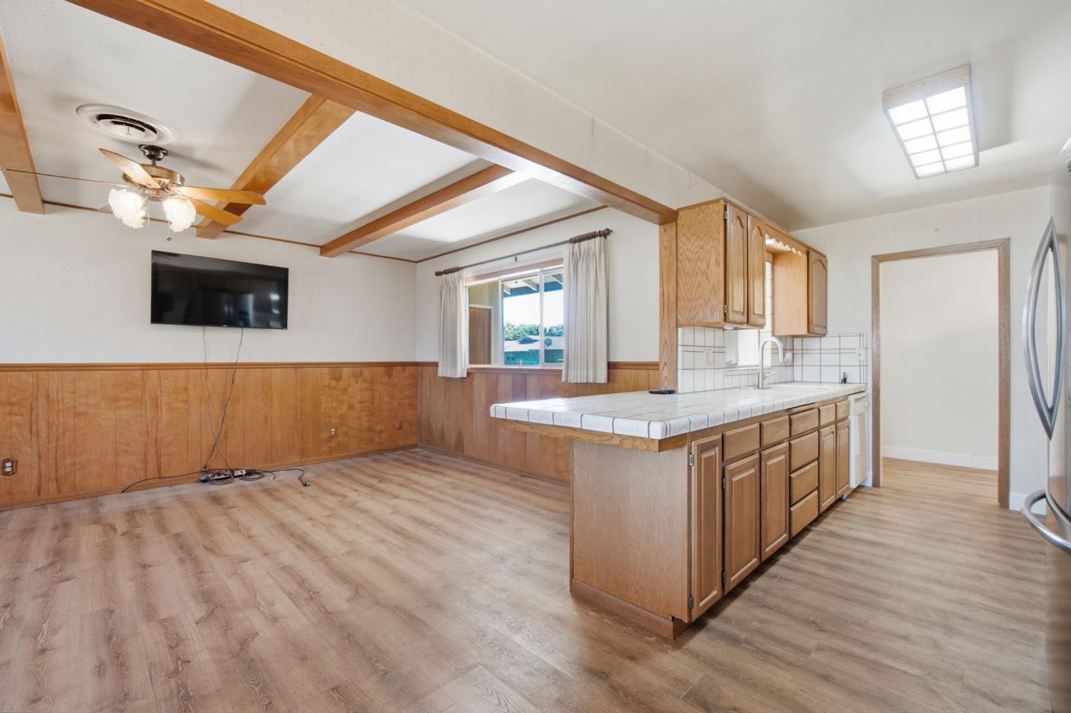 2306 Monticello Ave, Modesto, CA 95350