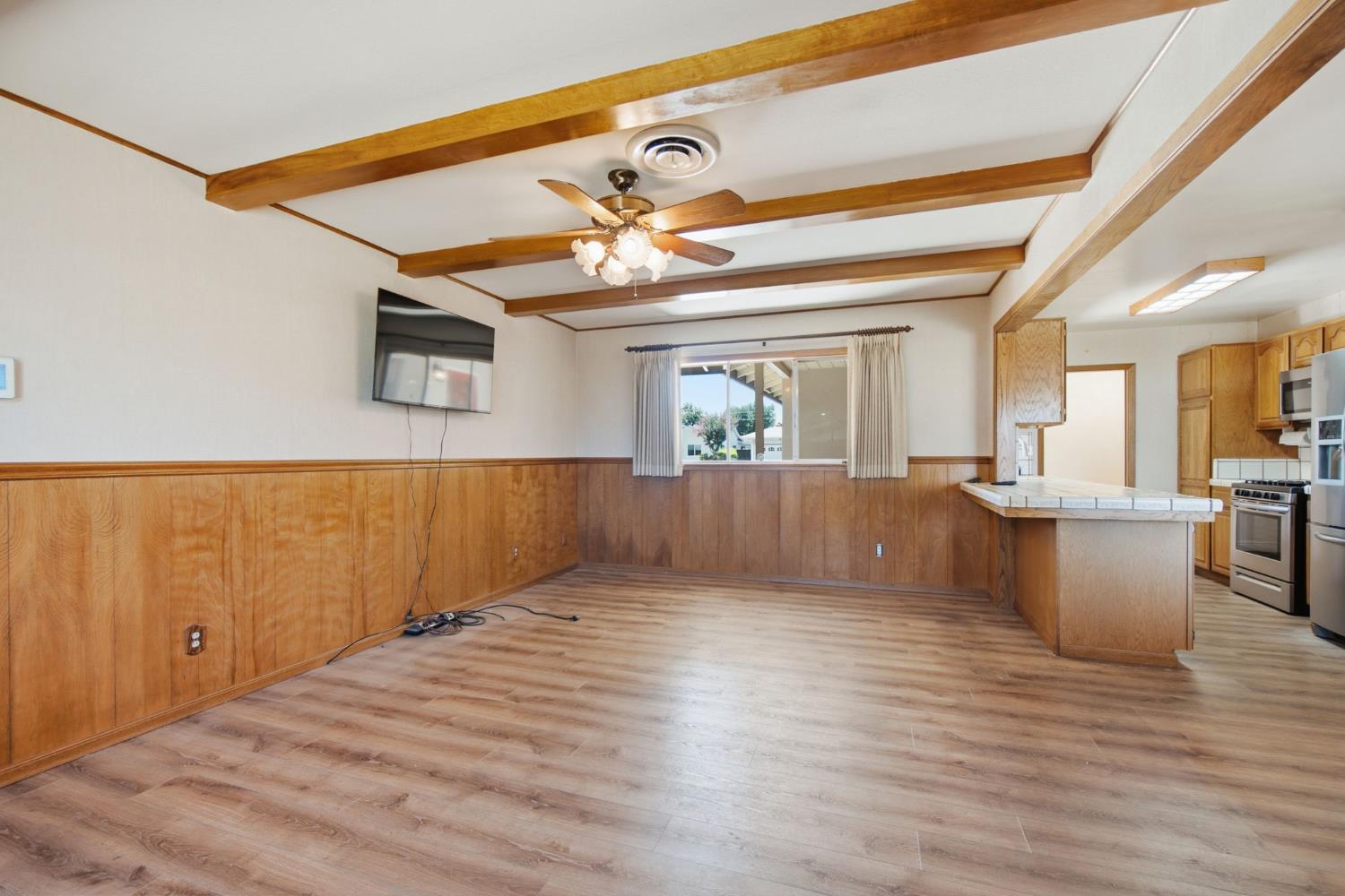 2306 Monticello Ave, Modesto, CA 95350