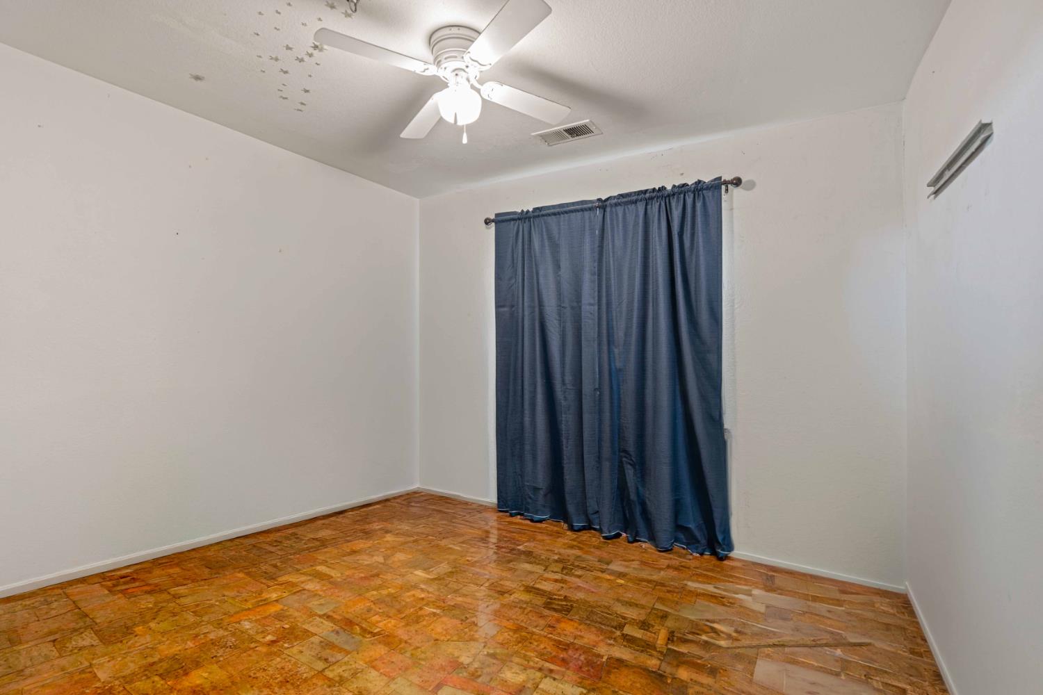 1713 Minnie St, Patterson, CA 95363