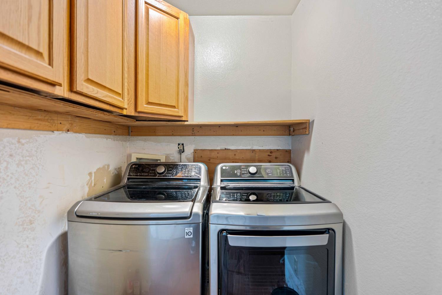 1713 Minnie St, Patterson, CA 95363