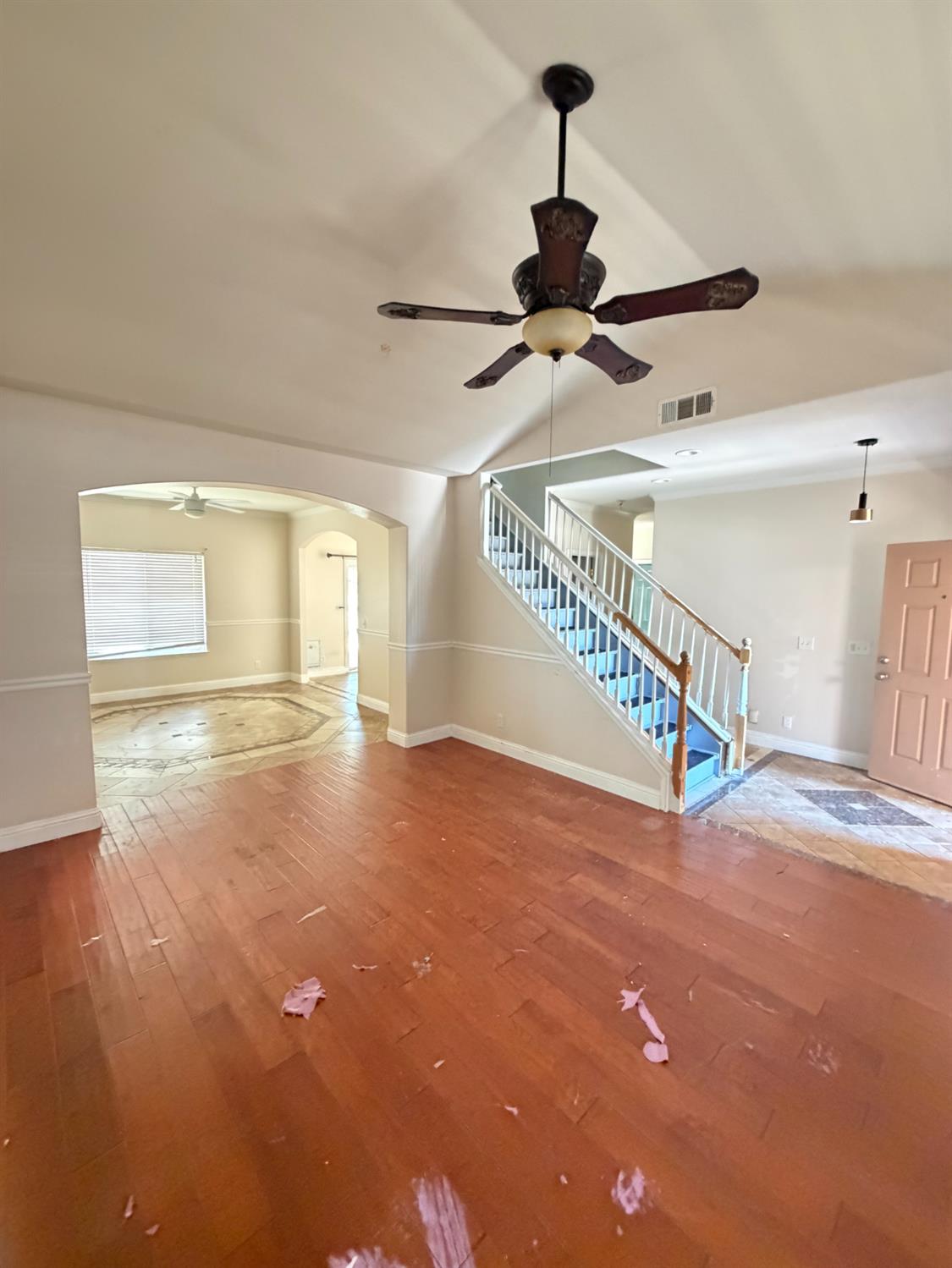 2825 Donner Trl, Riverbank, CA 95367