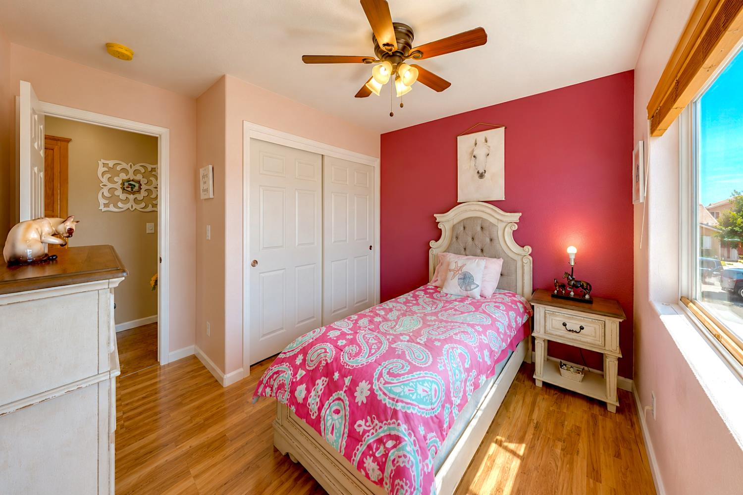 751 Savignon Blanc Ct, Los Banos, CA 93635
