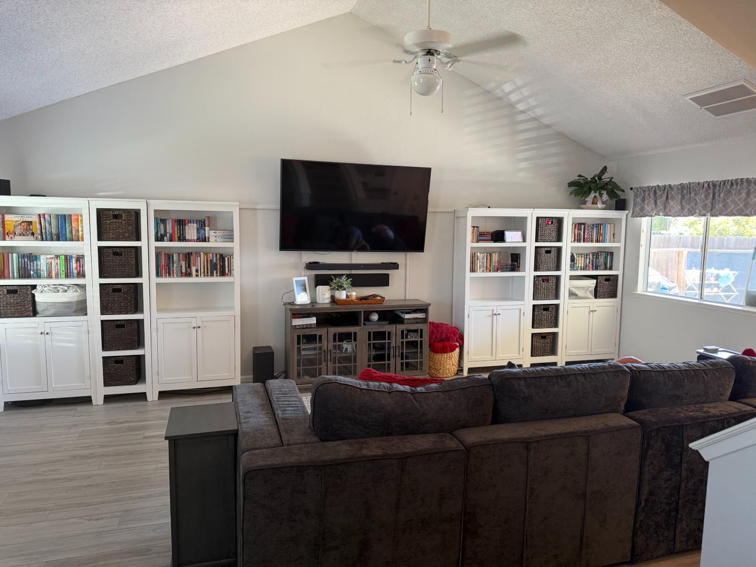 8665 N Cedar Ave #116, Fresno, CA 93720