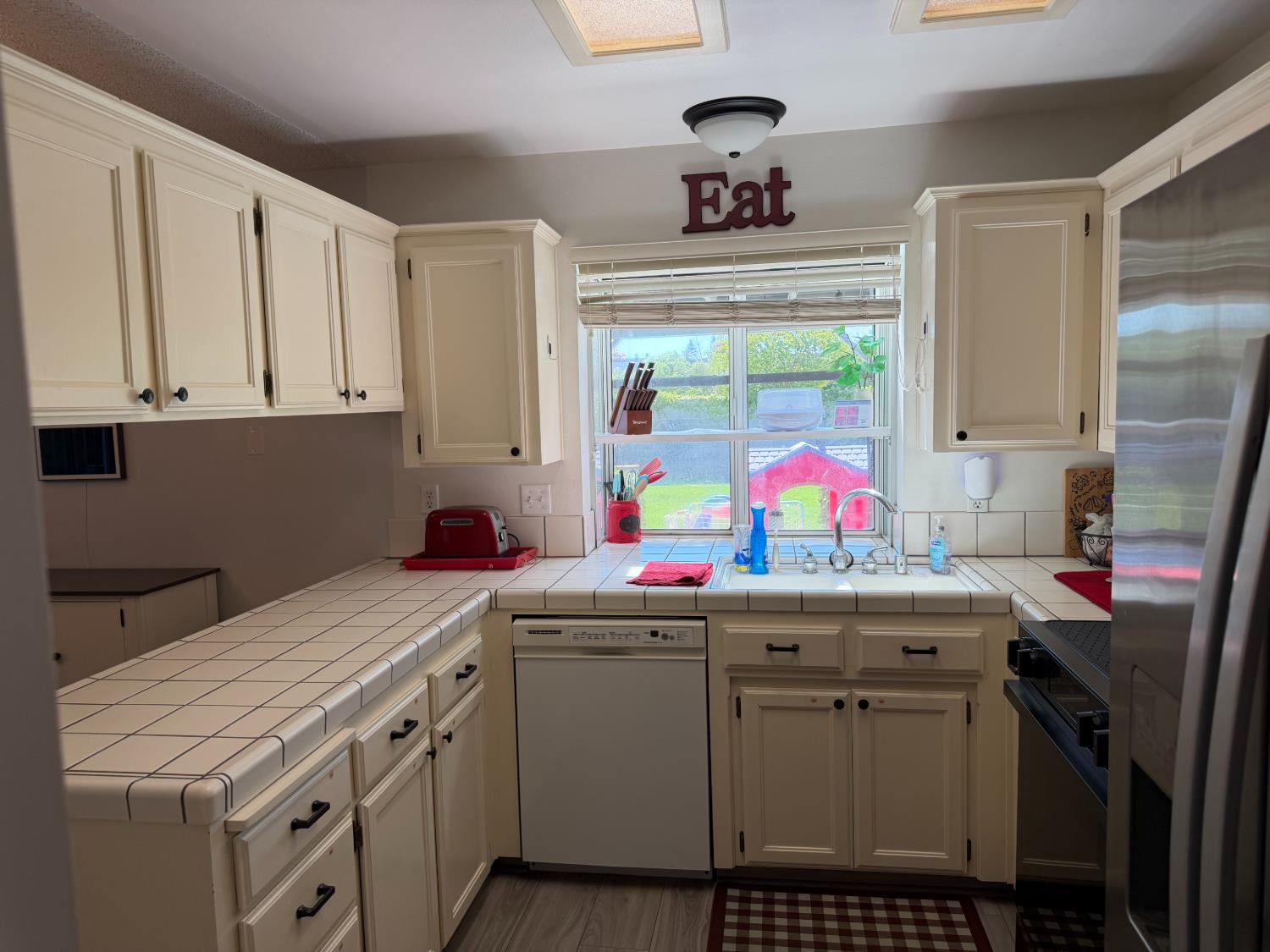 8665 N Cedar Ave #116, Fresno, CA 93720