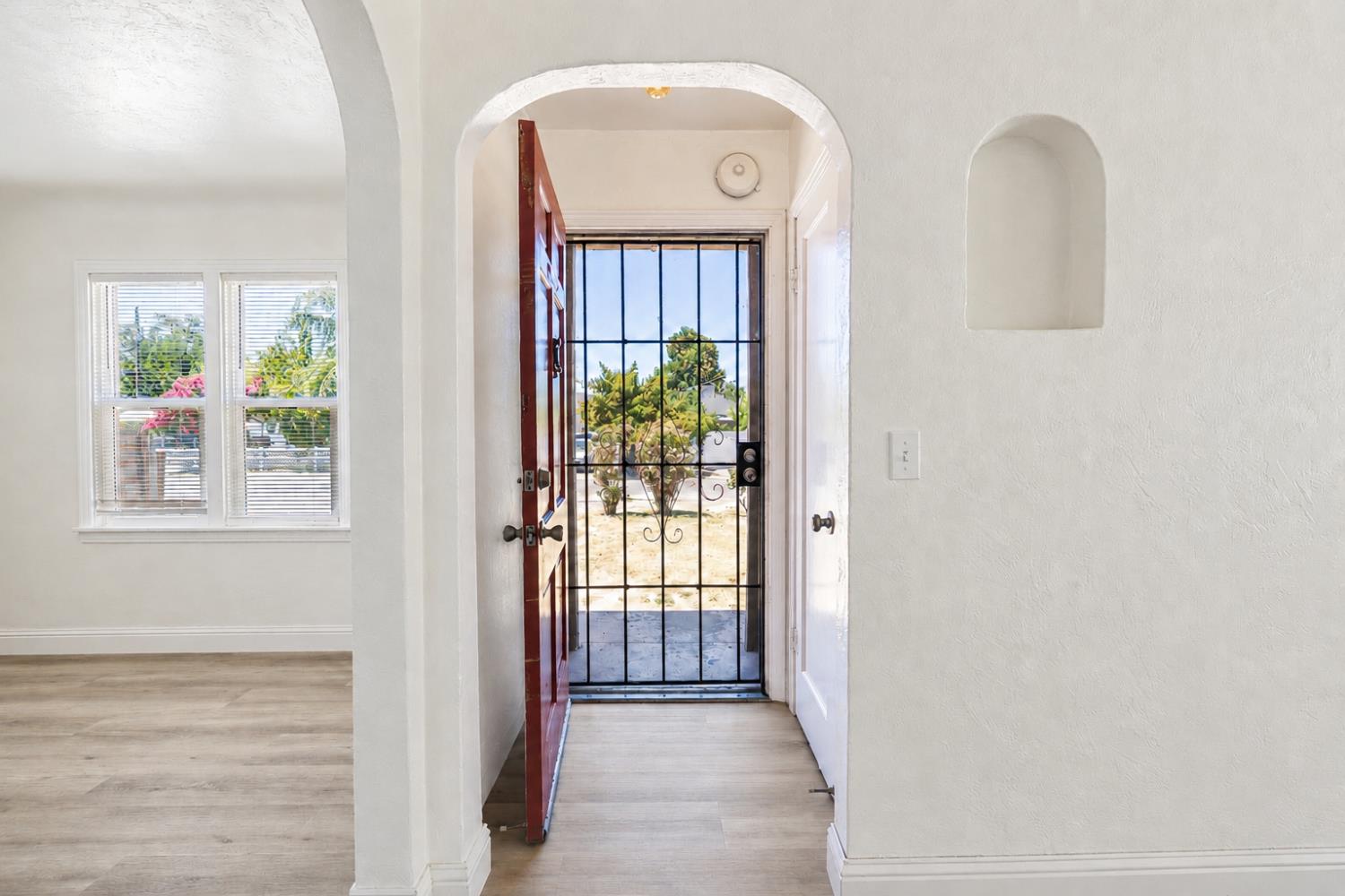912 Turner St, Modesto, CA 95351