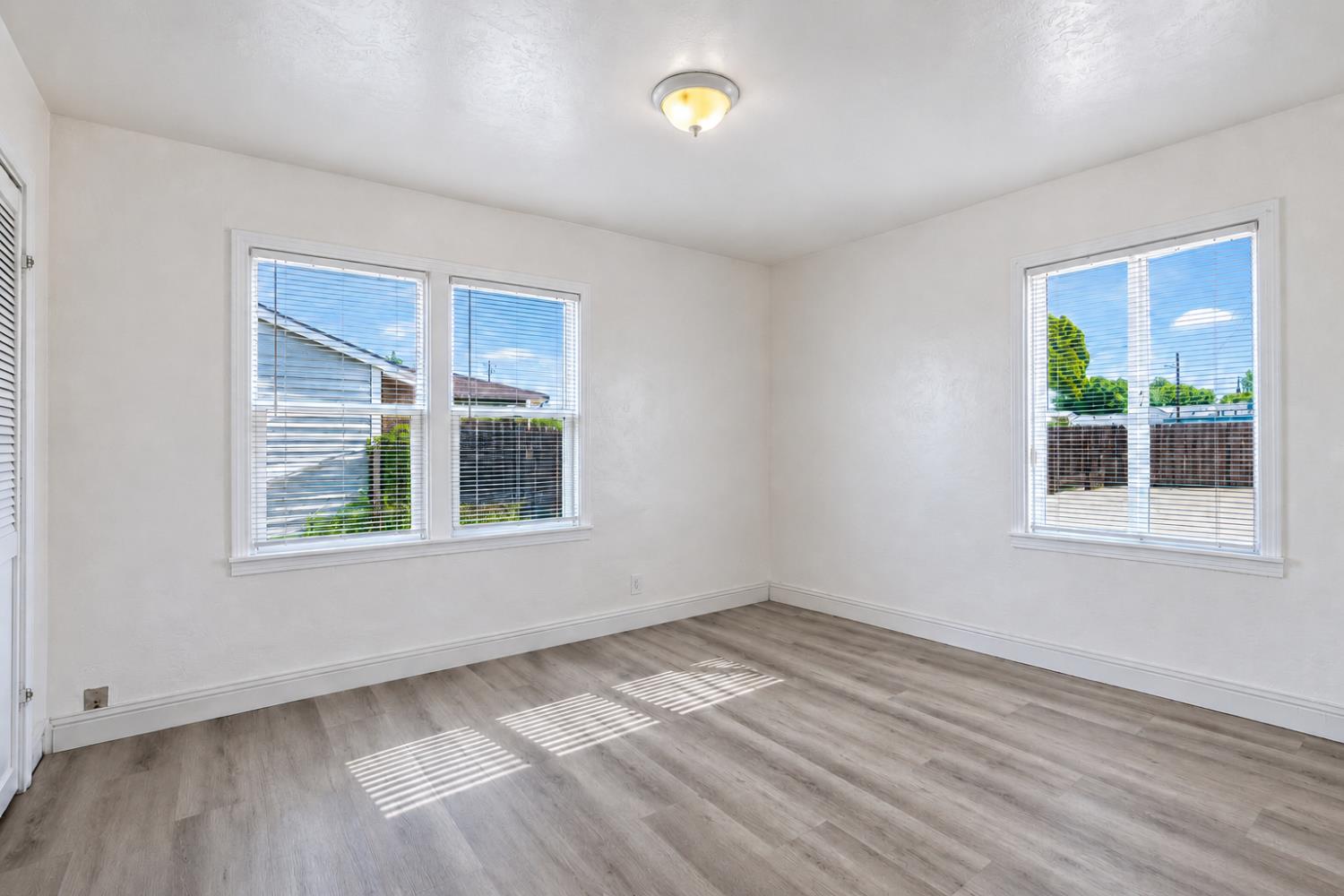 912 Turner St, Modesto, CA 95351