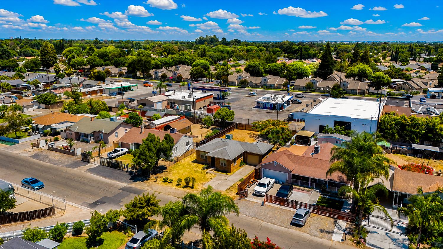 912 Turner St, Modesto, CA 95351