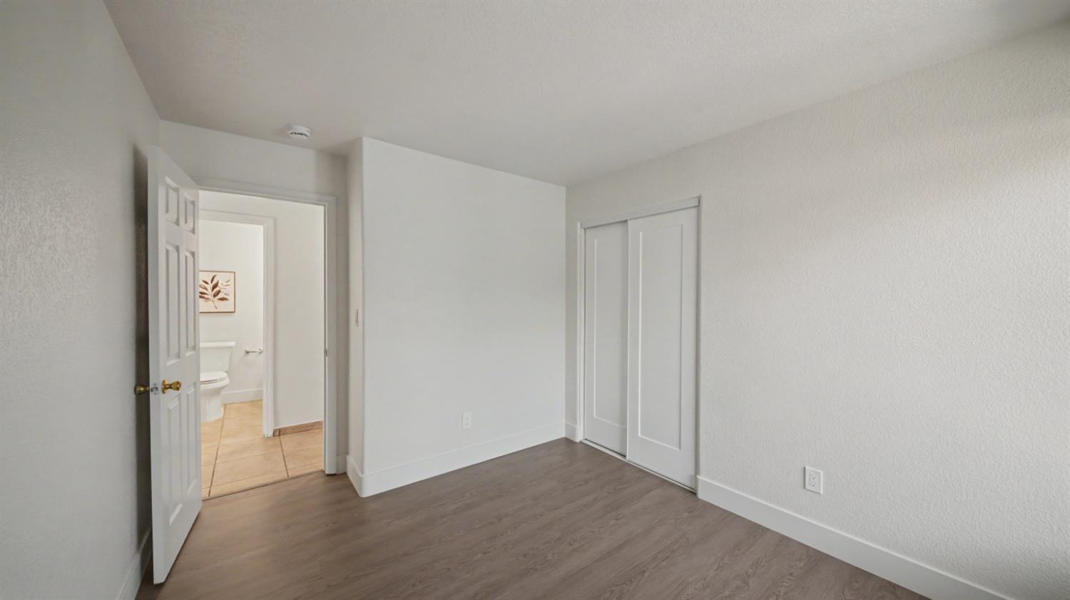 831 Emily St, Turlock, CA 95382