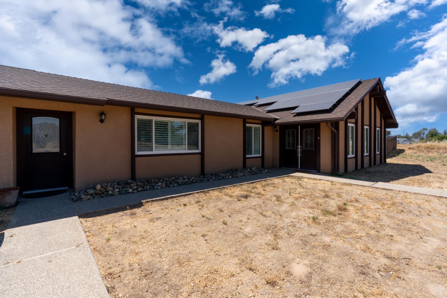 16448 Monreal Rd, Madera, CA 93636