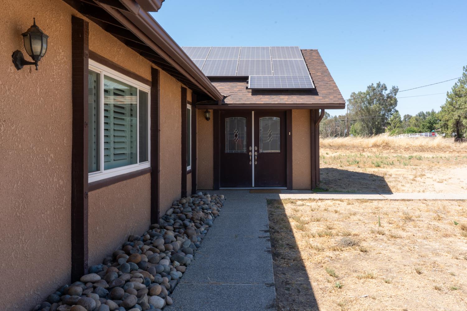 16448 Monreal Rd, Madera, CA 93636