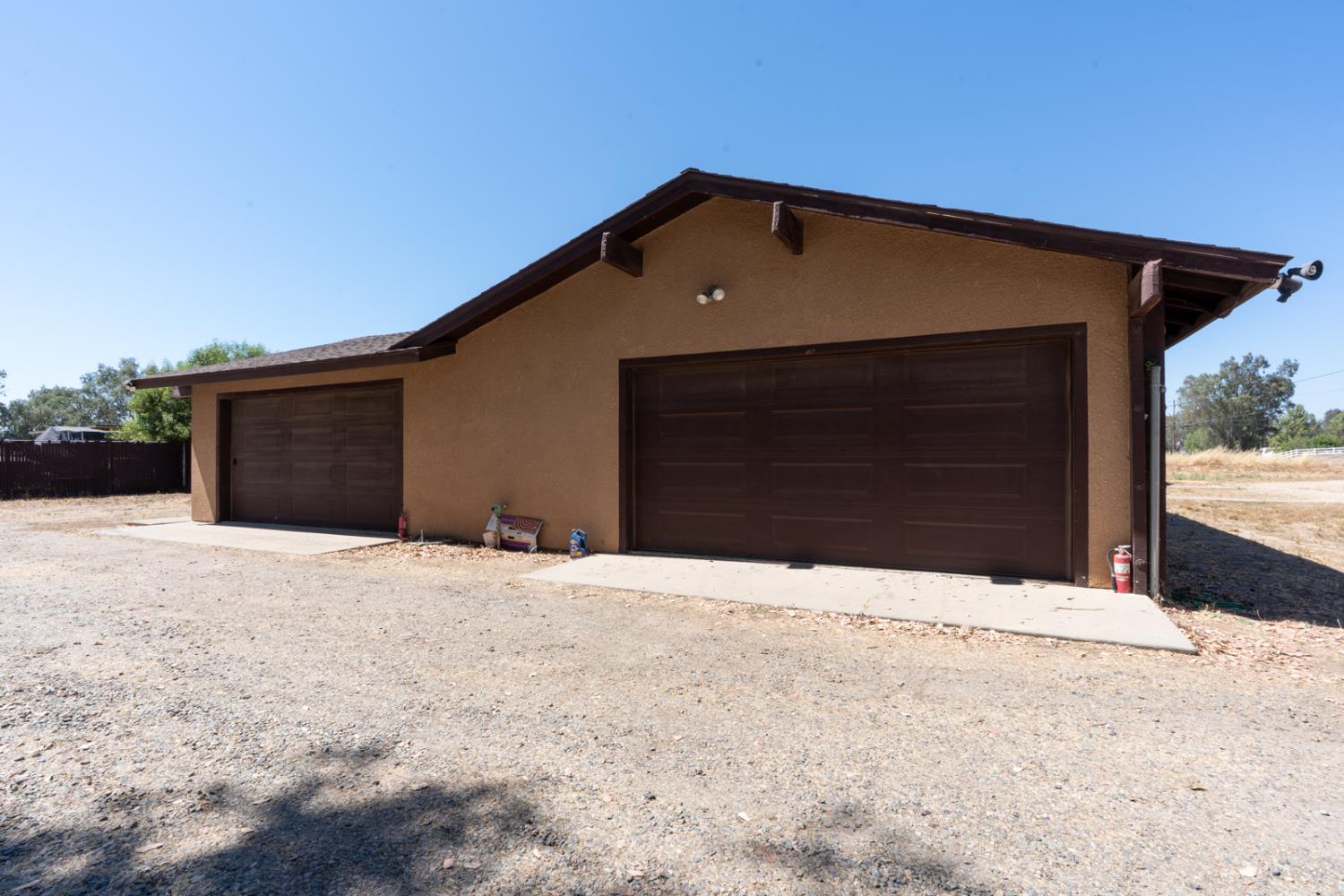 16448 Monreal Rd, Madera, CA 93636