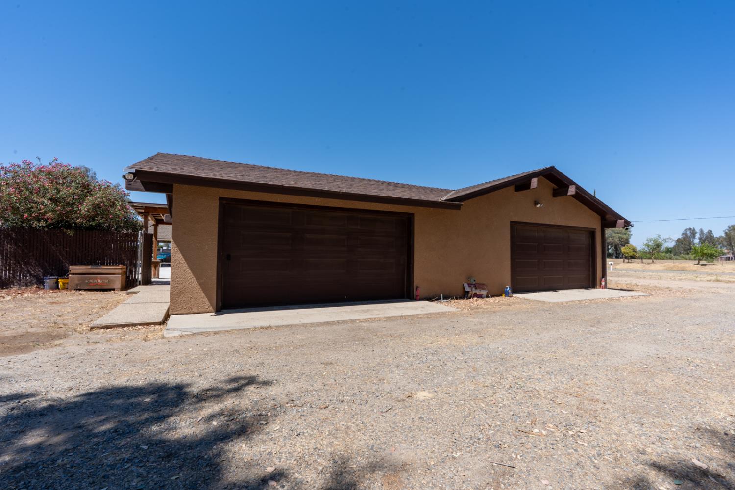 16448 Monreal Rd, Madera, CA 93636