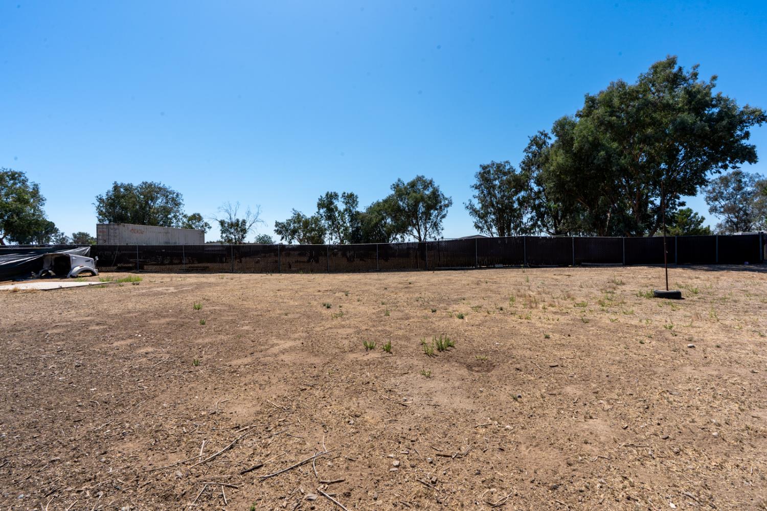 16448 Monreal Rd, Madera, CA 93636