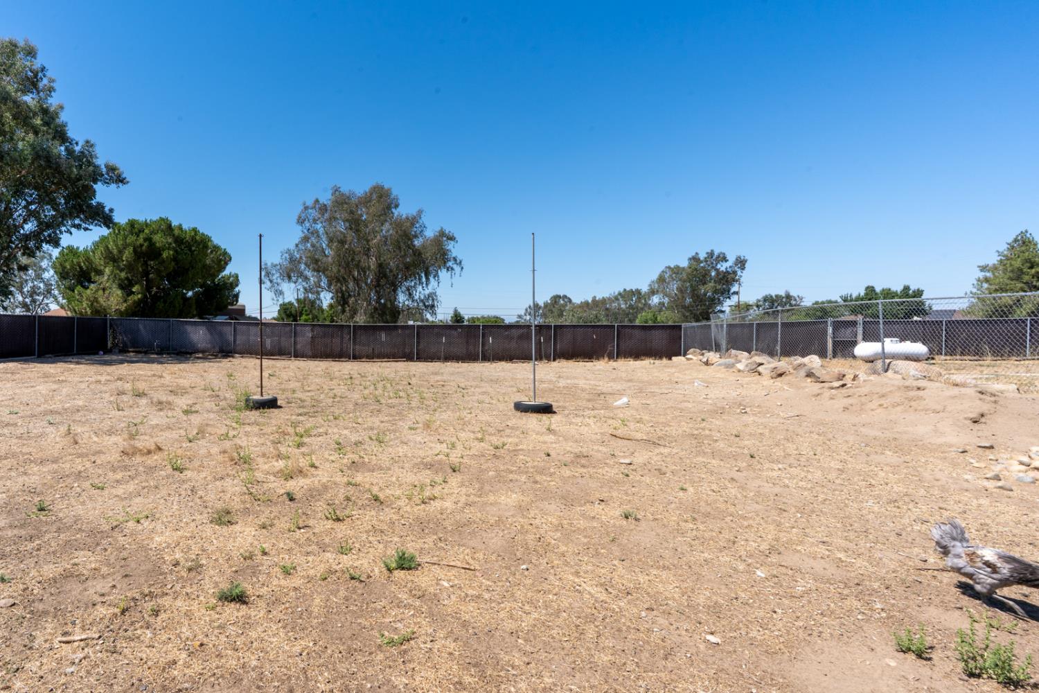 16448 Monreal Rd, Madera, CA 93636