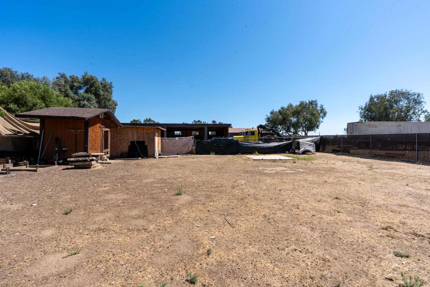 16448 Monreal Rd, Madera, CA 93636