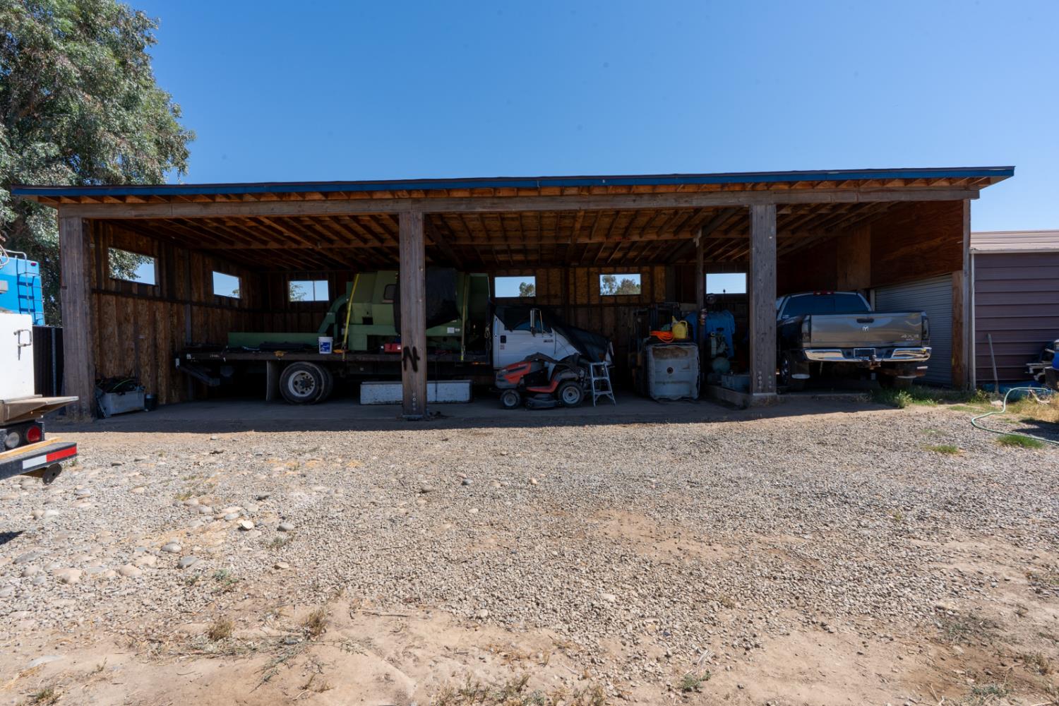16448 Monreal Rd, Madera, CA 93636