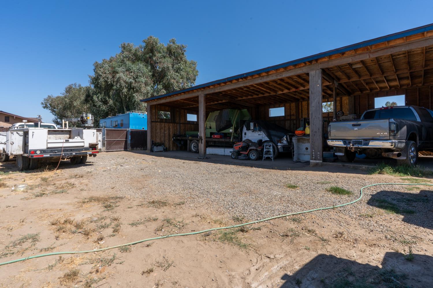 16448 Monreal Rd, Madera, CA 93636