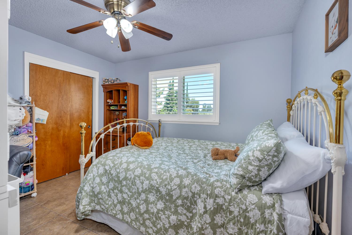 16448 Monreal Rd, Madera, CA 93636