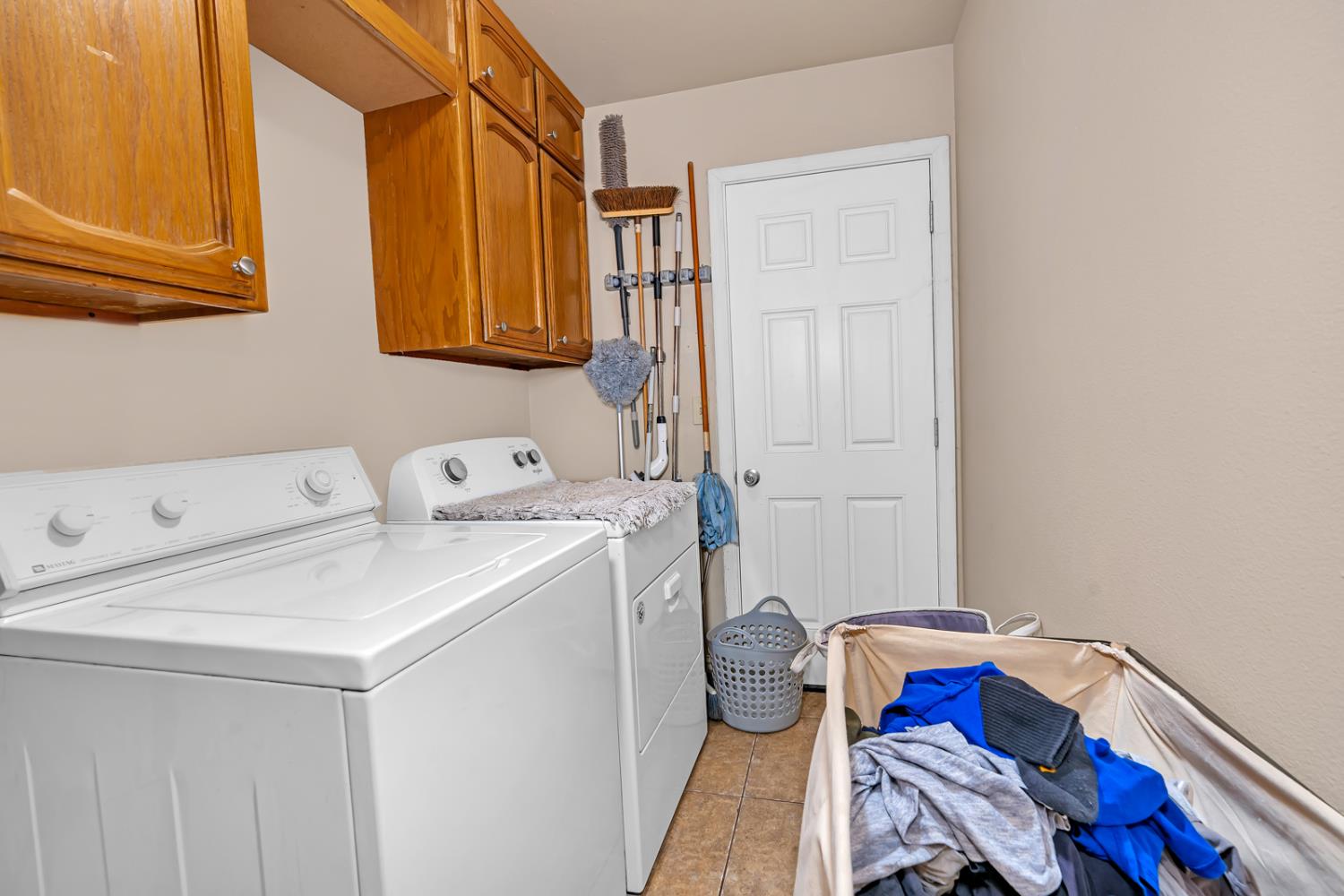 16448 Monreal Rd, Madera, CA 93636