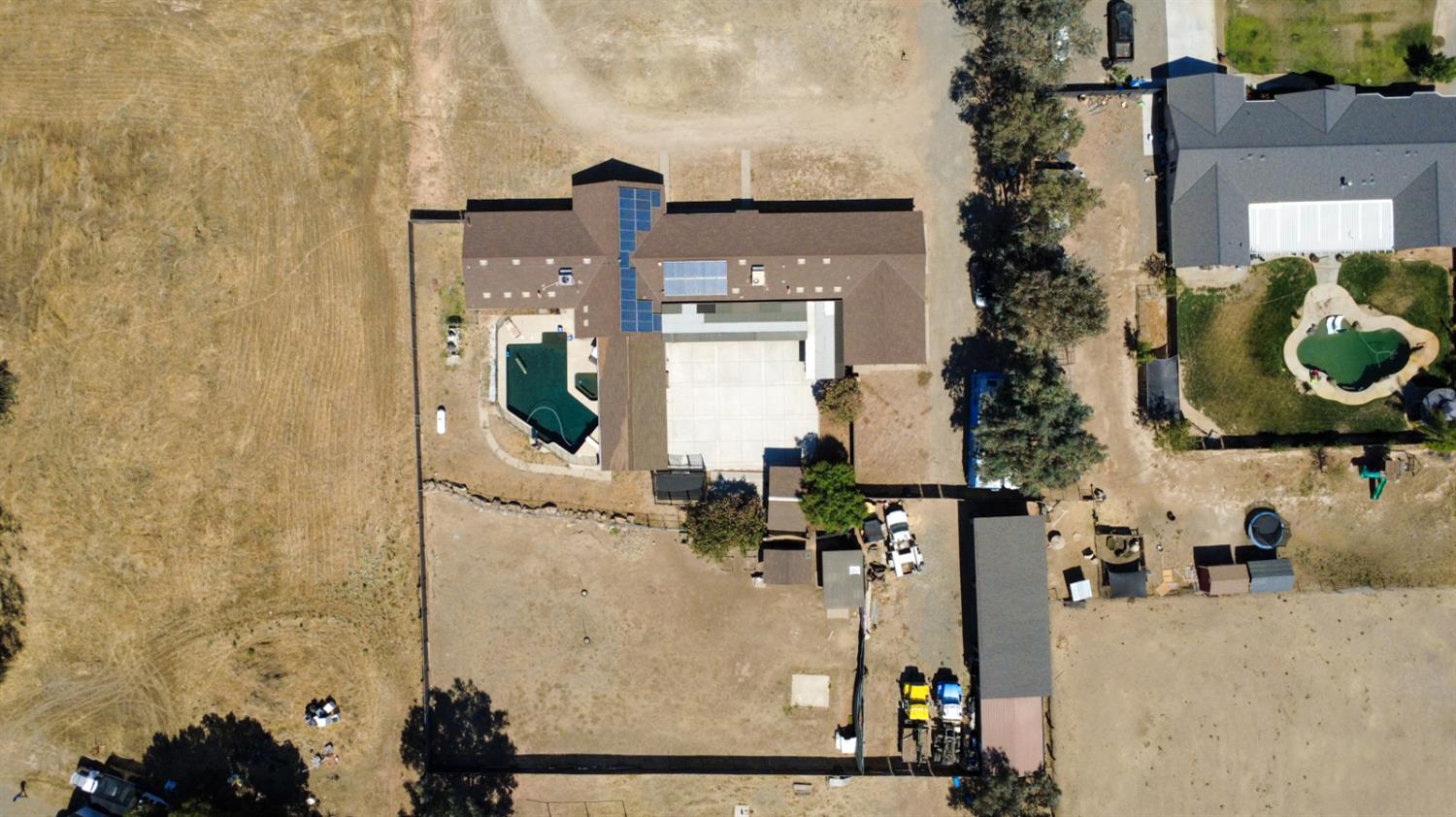16448 Monreal Rd, Madera, CA 93636