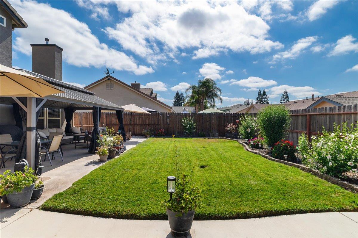 2518 Novi Dr, Riverbank, CA 95367