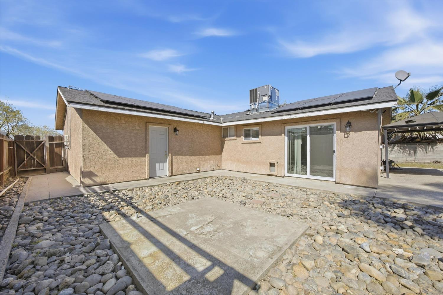 840 Holiday Way, Chowchilla, CA 93610