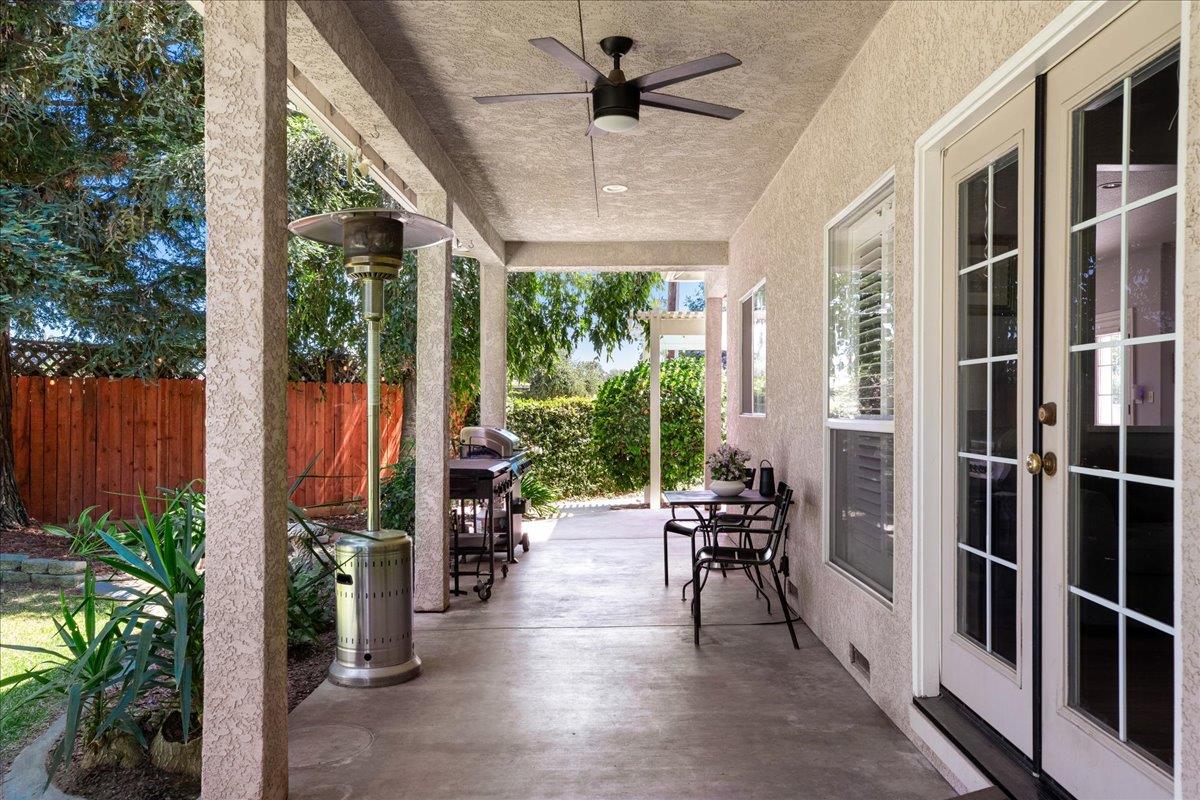 9900 Country Oak Ct, Oakdale, CA 95361