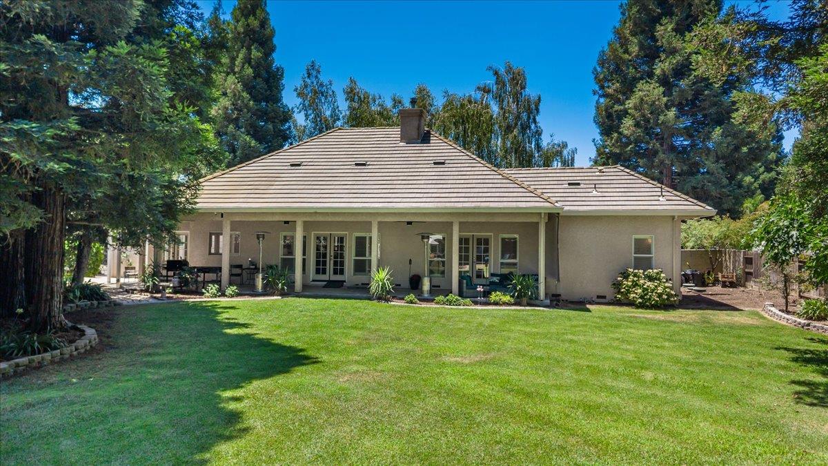 9900 Country Oak Ct, Oakdale, CA 95361