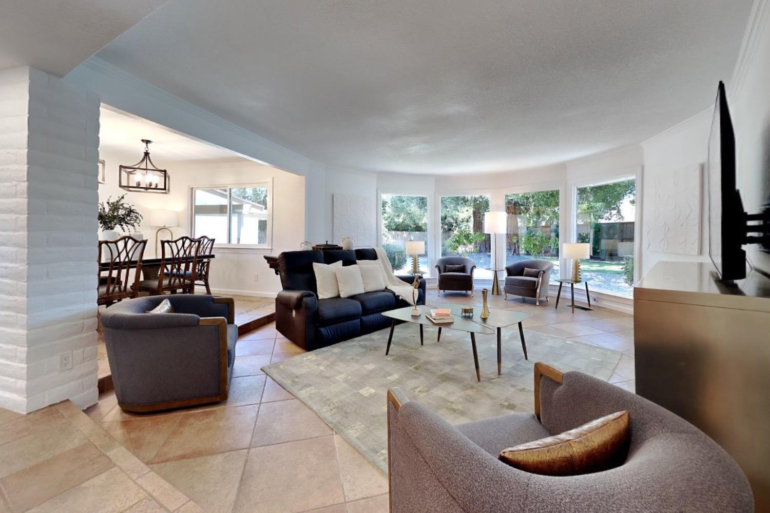 909 Newcastle Ct, Modesto, CA 95355
