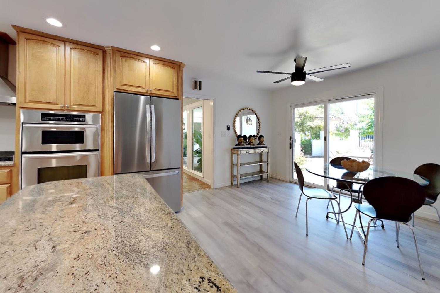 909 Newcastle Ct, Modesto, CA 95355