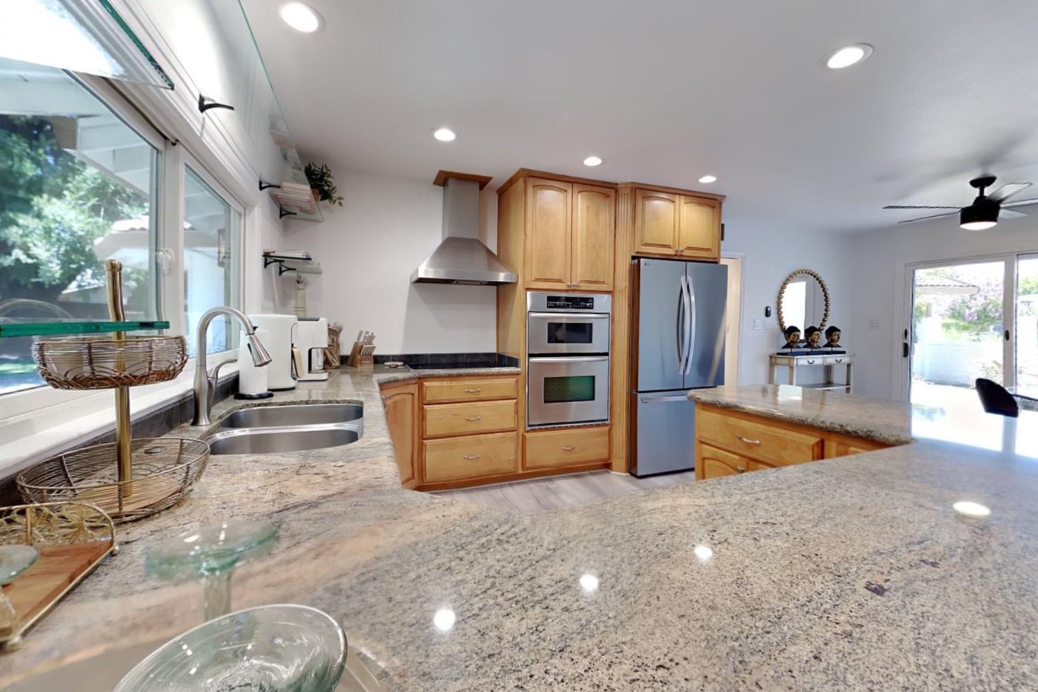 909 Newcastle Ct, Modesto, CA 95355