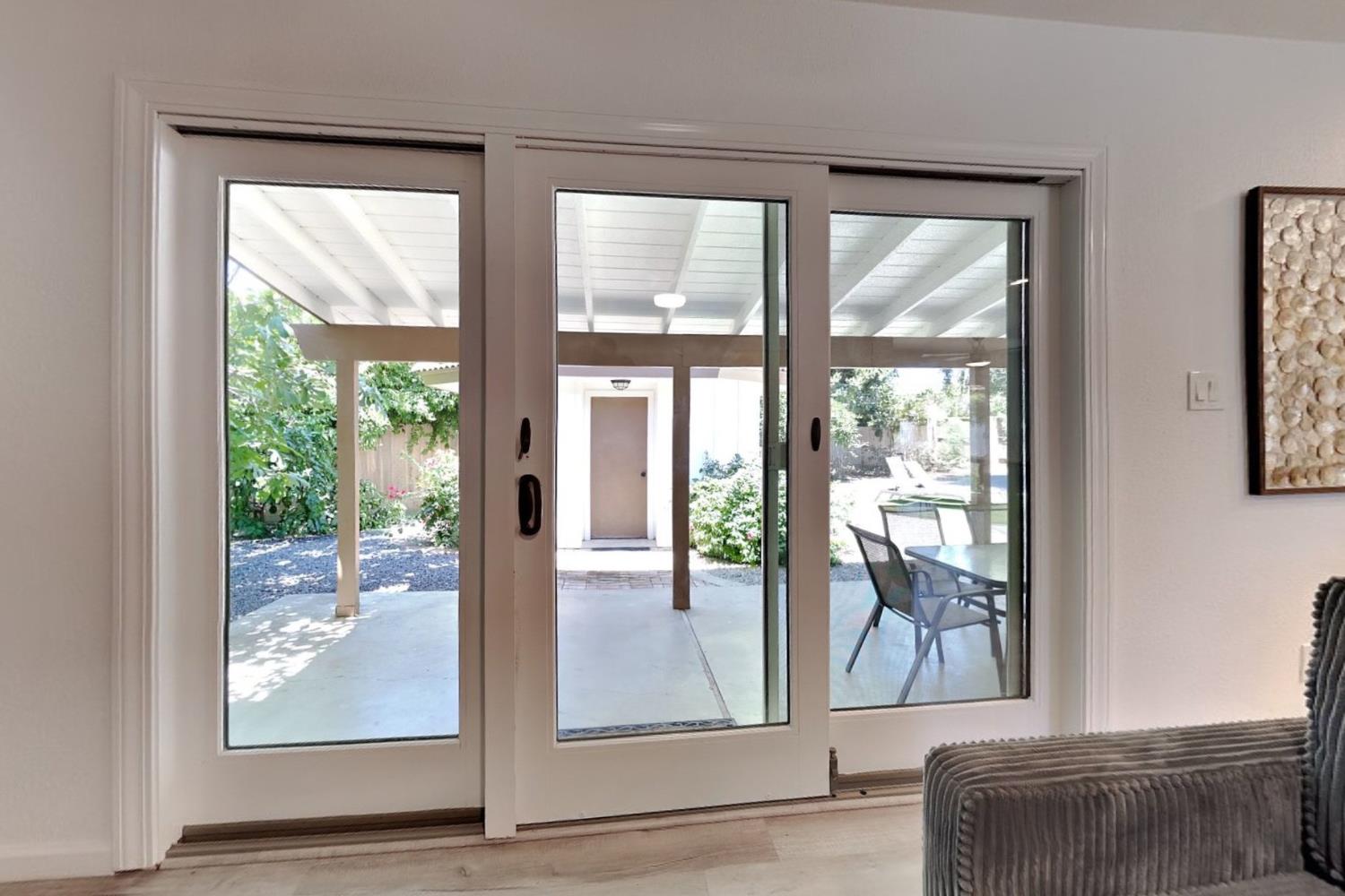909 Newcastle Ct, Modesto, CA 95355
