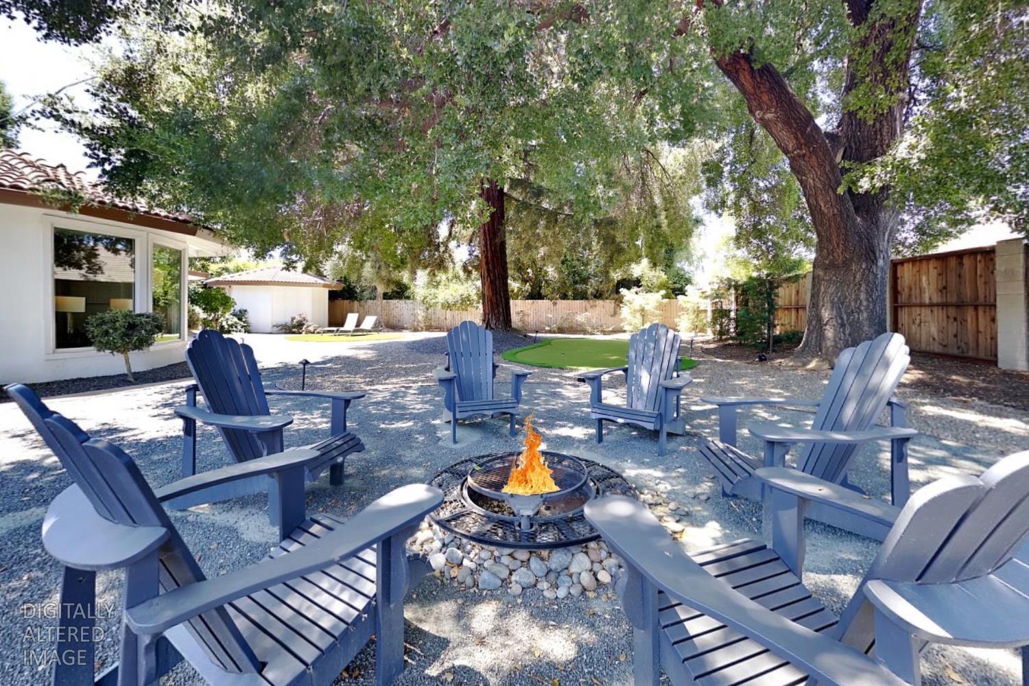909 Newcastle Ct, Modesto, CA 95355