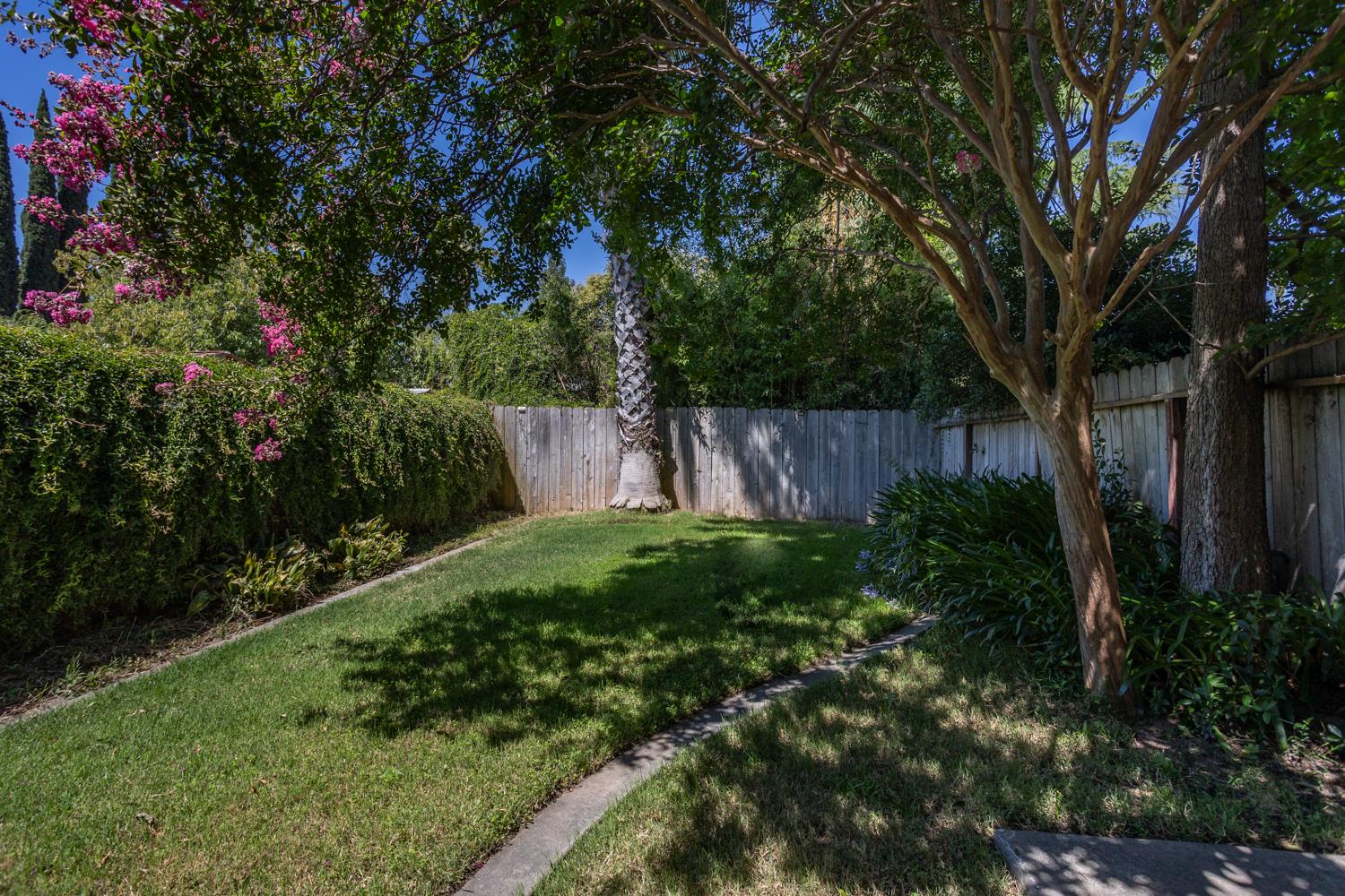 1527 Irwin Ave, Escalon, CA 95320