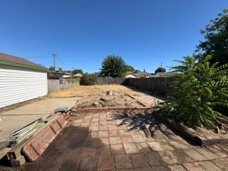 315 W J St, Oakdale, CA 95361
