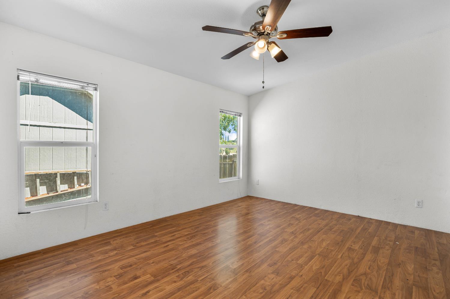 96 Schooner Ln, Modesto, CA 95356