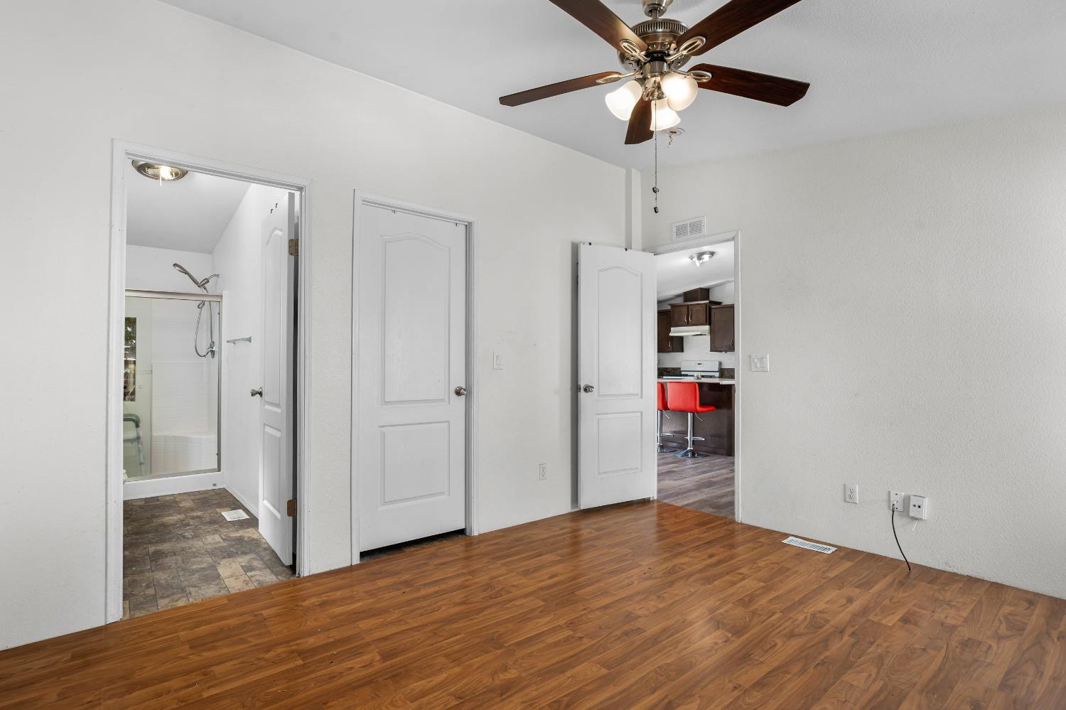 96 Schooner Ln, Modesto, CA 95356