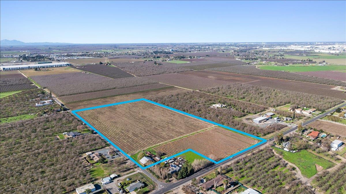 2521 Coelho Rd, Manteca, CA 95336