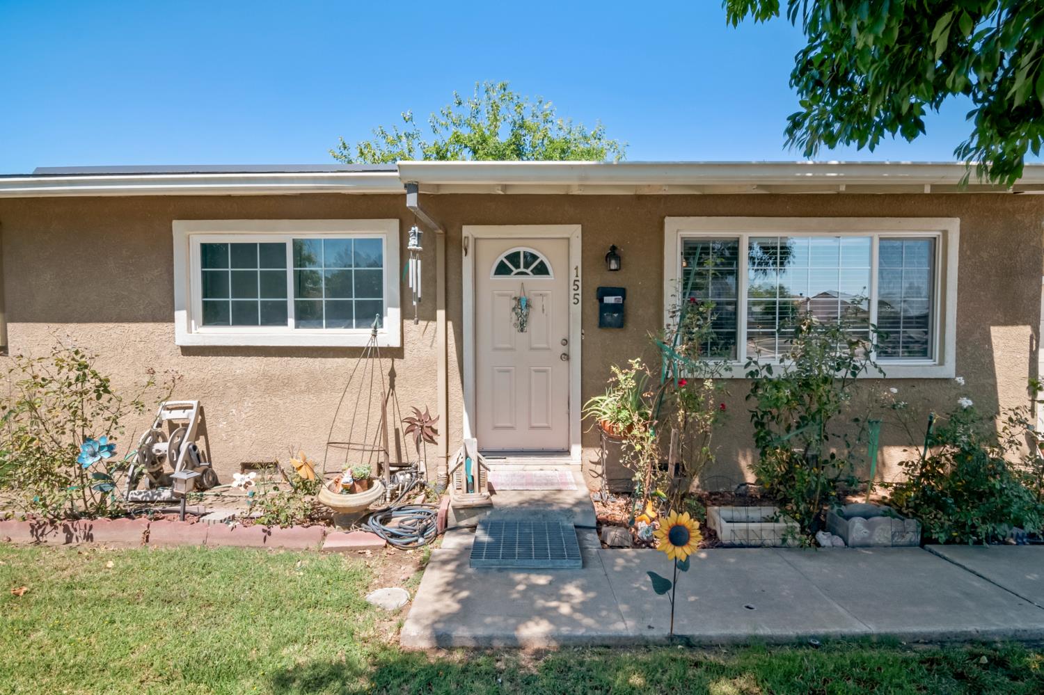 155 N Mercey Springs Rd, Los Banos, CA 93635