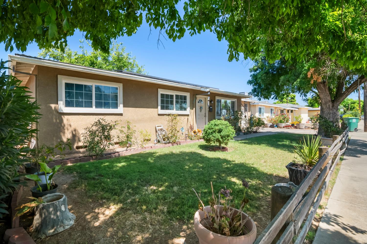 155 N Mercey Springs Rd, Los Banos, CA 93635