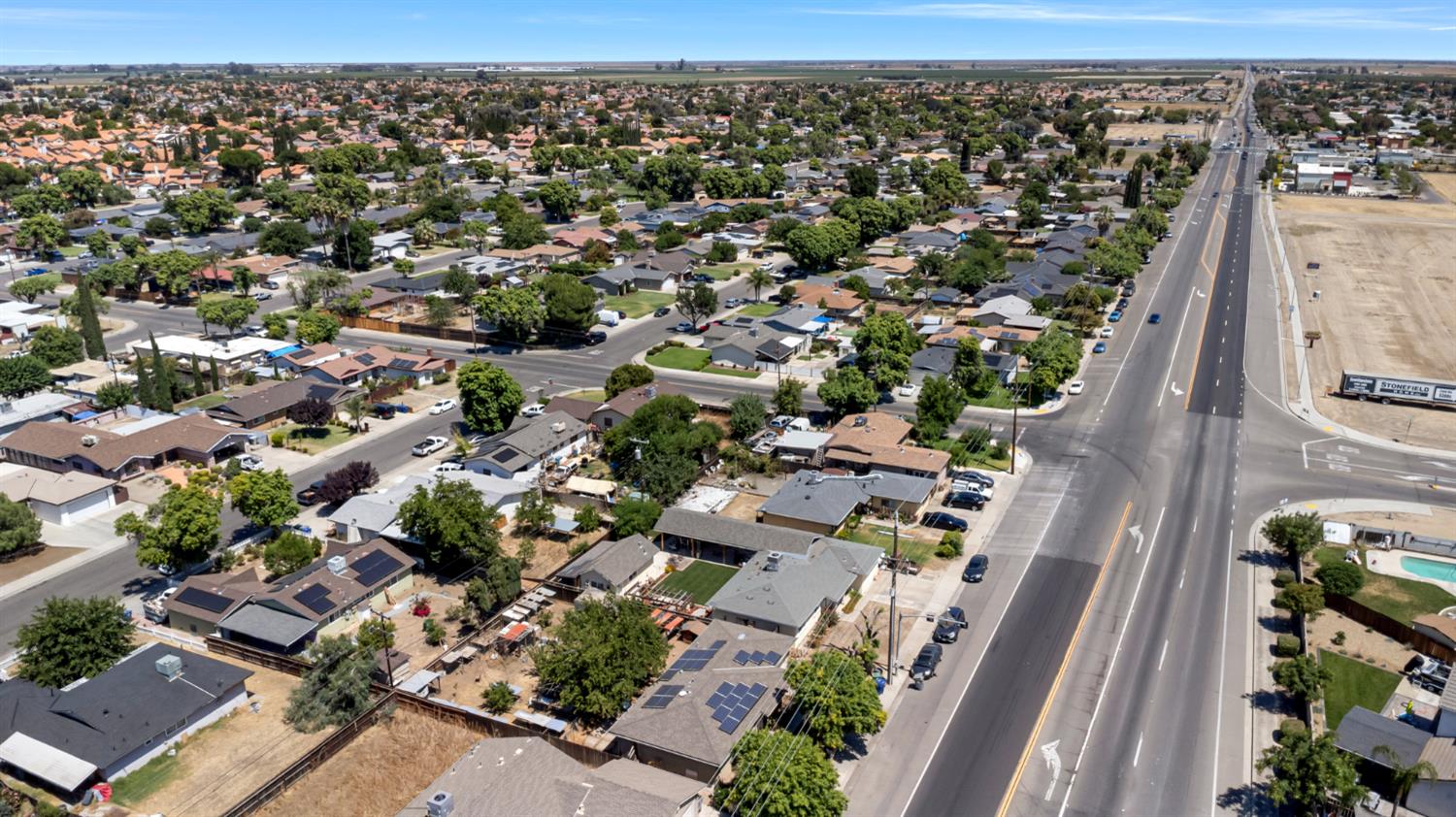 155 N Mercey Springs Rd, Los Banos, CA 93635
