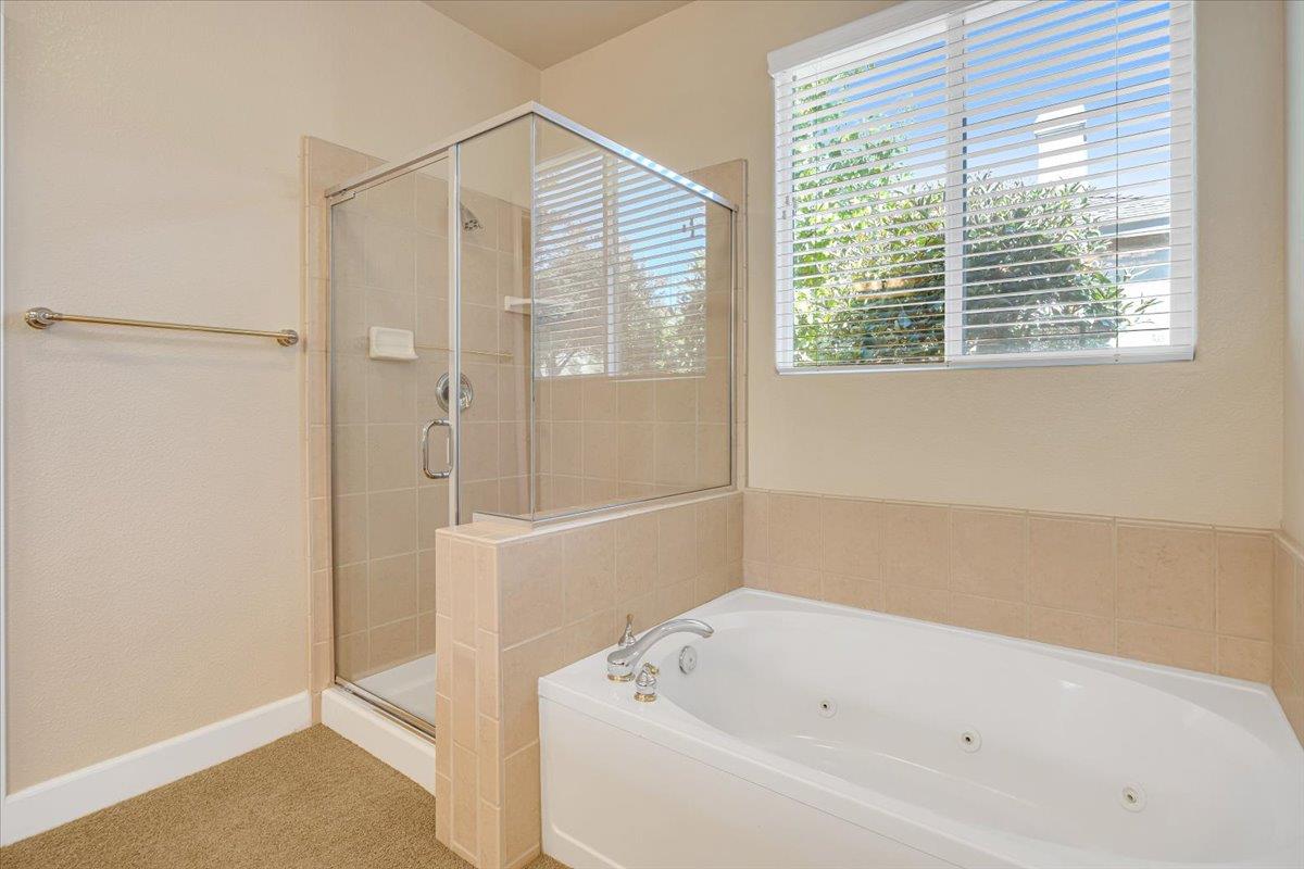 136 Quail Meadow Ct, Copperopolis, CA 95228