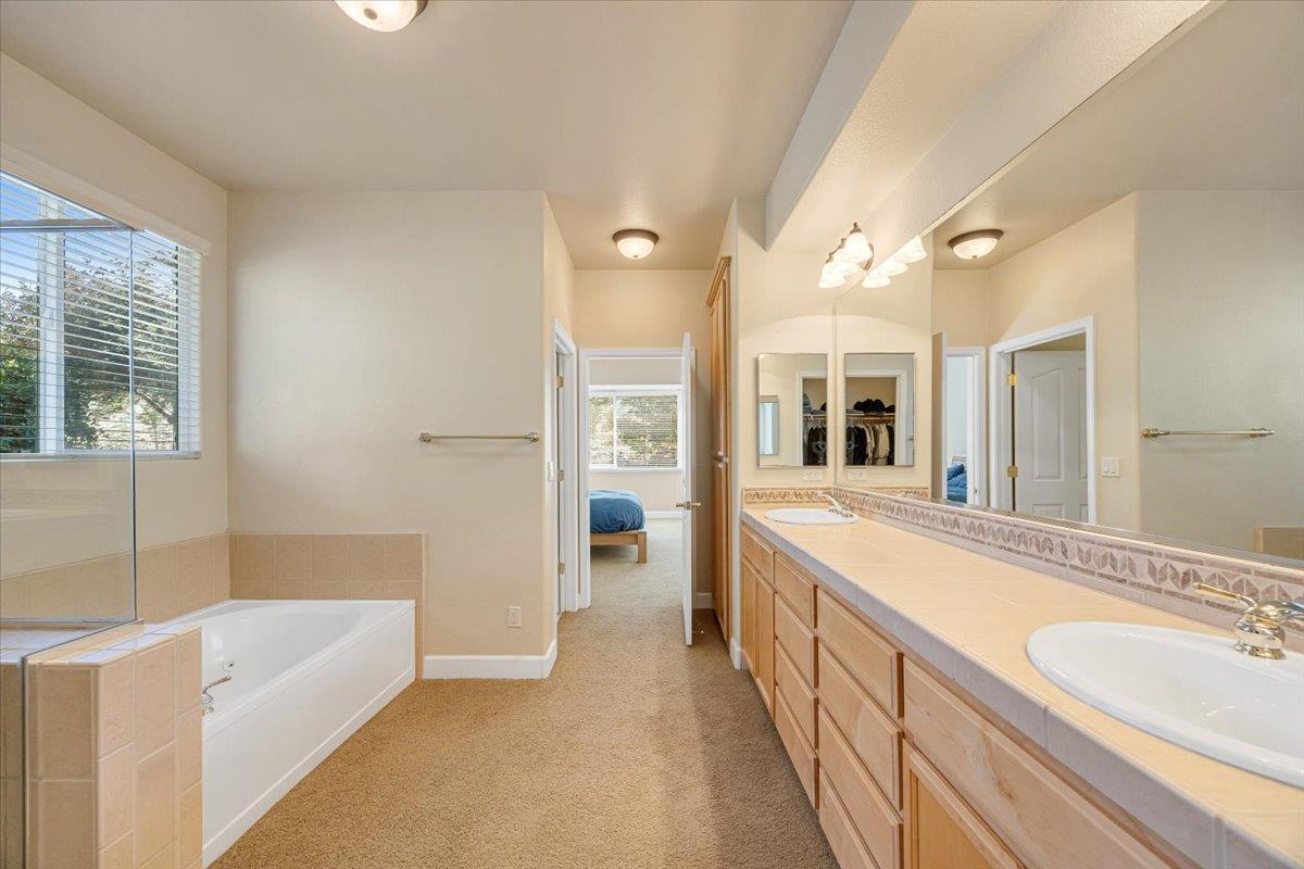 136 Quail Meadow Ct, Copperopolis, CA 95228